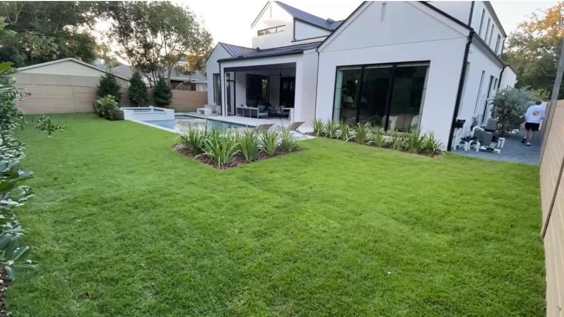 Landscaping project photo 1